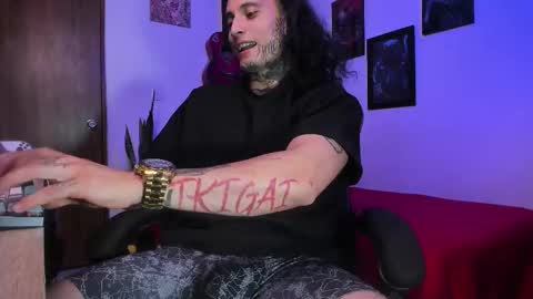 leopmonk help me reach 100 thumbs up online show from January 2026 01:44:01 AM