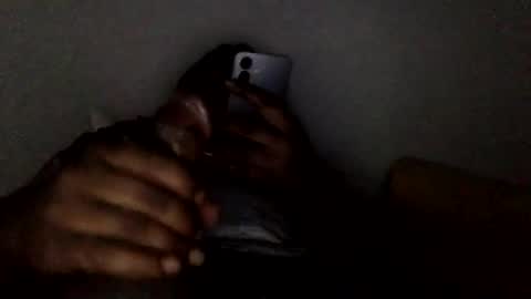 Snapshot of ryzin_ chatting on November 2025 03:23:02 PM ryzin_ online show from November 2025 03:23:02 PM