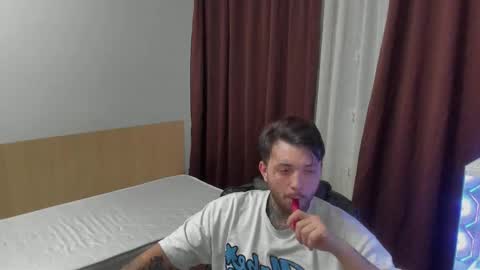 Snapshot of s1nmaster chatting on January 2026 09:29:01 PM s1nmaster online show from January 2026 09:29:01 PM