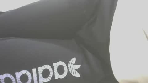 Snapshot of s201174370 chatting on February 2025 05:40:02 PM Cloney online show from February 2025 05:40:02 PM