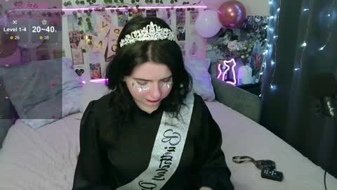 Kate online show from December 2024 11:45:01 PM