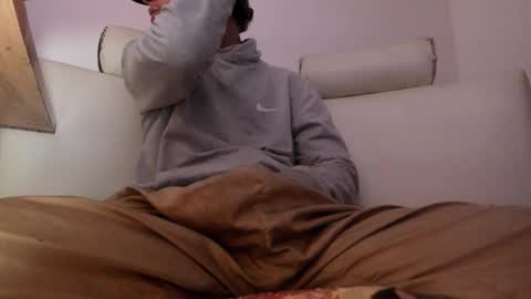 Steven Independent online show from October 2025 10:19:02 PM