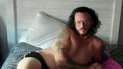 Snapshot of sabastion1981 chatting on February 2026 06:24:02 PM Sabastion online show from February 2026 06:24:02 PM
