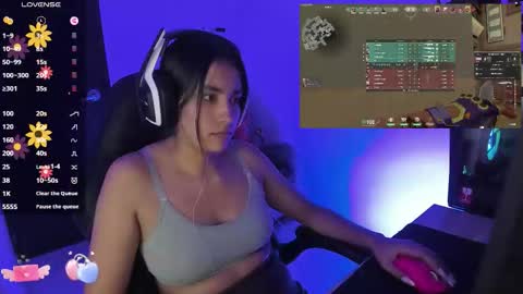 Snapshot of sabrina_chester_02 chatting on November 2025 10:03:01 AM Angie online show from November 2025 10:03:01 AM