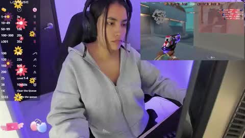 Snapshot of sabrina_chester_02 chatting on November 2025 04:42:02 PM Angie online show from November 2025 04:42:02 PM