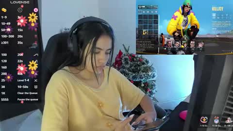 Snapshot of sabrina_chester_02 chatting on December 2025 05:17:01 PM Angie online show from December 2025 05:17:01 PM