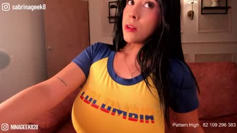 Snapshot of sabrina_geek chatting on June 2026 01:33:01 AM sabrina_geek online show from June 2026 01:33:01 AM