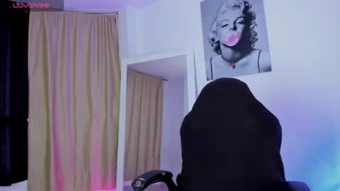 sabrina_lopez1 online show from September 2025 02:06:02 AM