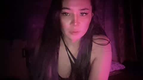 Snapshot of sabrina_miller4 chatting on January 2026 03:09:01 AM Sabrina Miller not into cheap online show from January 2026 03:09:01 AM