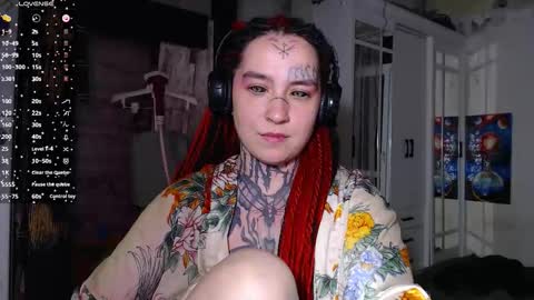 Snapshot of sabrina_raiders_666 chatting on November 2025 07:03:01 PM Lilith Solar online show from November 2025 07:03:01 PM