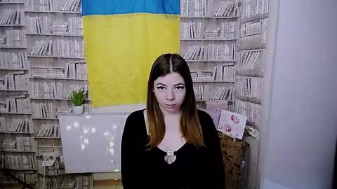 Snapshot of sabrina_sweetkiss_ chatting on September 2025 08:08:01 AM Sabrina online show from September 2025 08:08:01 AM