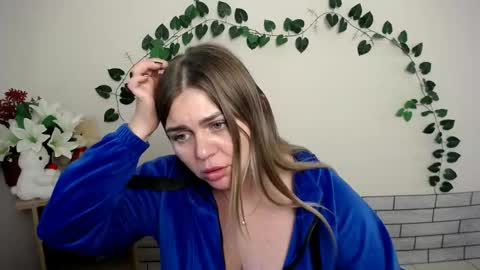 Snapshot of sabrina_sweetkiss_ chatting on October 2025 08:23:02 AM Sabrina online show from October 2025 08:23:02 AM