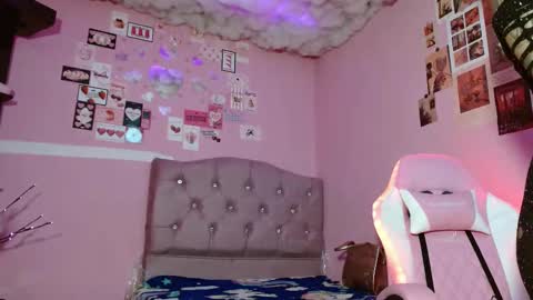 sabrinapaulson online show from January 2025 01:45:01 AM