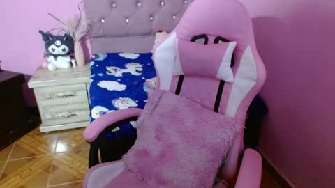 sabrinapaulson online show from April 2026 10:34:02 PM