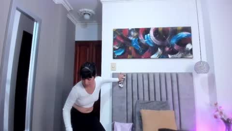 Snapshot of sabrinawarren_ chatting on May 2026 12:49:01 AM Sabrina Warren online show from May 2026 12:49:01 AM