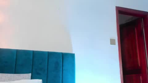 Snapshot of sabrinawarren_ chatting on May 2026 01:25:02 AM Sabrina Warren online show from May 2026 01:25:02 AM