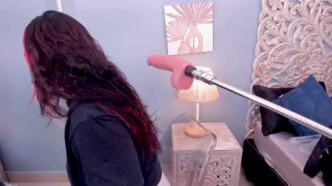 Snapshot of sabrinna_fox chatting on May 2026 07:41:01 PM sabrinna online show from May 2026 07:41:01 PM