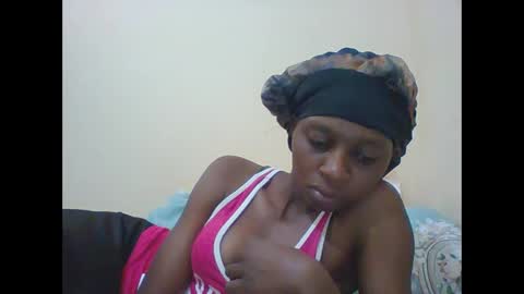 Snapshot of sabsexy5 chatting on April 2026 12:22:02 PM sabsexy5 online show from April 2026 12:22:02 PM