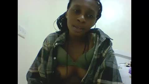 Snapshot of sabsexy5 chatting on May 2026 02:47:02 PM sabsexy5 online show from May 2026 02:47:02 PM