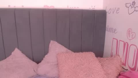 Snapshot of sachabratzx chatting on February 2026 01:06:02 PM Sacha online show from February 2026 01:06:02 PM