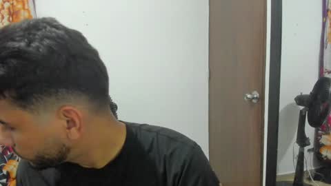 Snapshot of sack_rojas chatting on December 2024 04:29:02 AM Sack online show from December 2024 04:29:02 AM