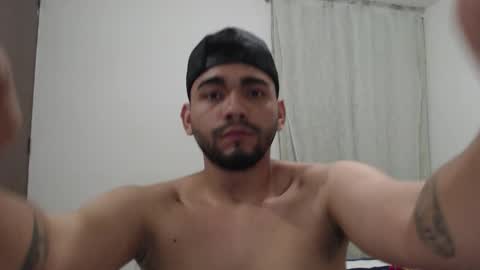 Snapshot of sack_rojas chatting on October 2025 01:17:01 AM Sack online show from October 2025 01:17:01 AM