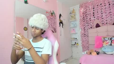 Snapshot of sack_wink chatting on September 2025 10:13:01 PM sack_wink online show from September 2025 10:13:01 PM