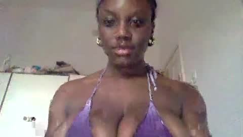 Snapshot of sade991803 chatting on August 2026 10:10:01 AM Onika online show from August 2026 10:10:01 AM