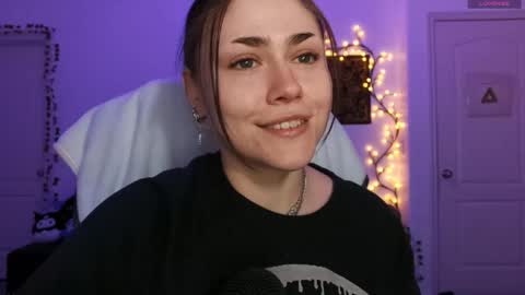 Sadie Renee  online show from February 2026 02:04:01 AM