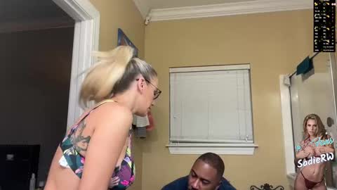 Snapshot of sadierw chatting on October 2025 12:47:01 AM SadieRW online show from October 2025 12:47:01 AM