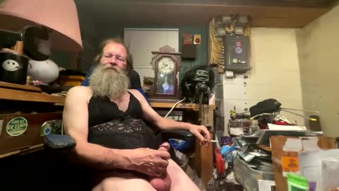 safety_fist online show from February 2025 02:47:02 AM