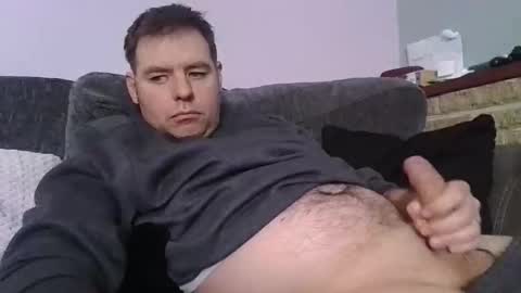 saggyballs83 online show from April 2026 01:23:01 PM