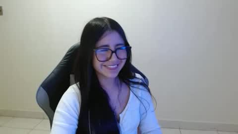 Snapshot of sahaliefox_ chatting on January 2026 06:56:02 PM Sahaliefox online show from January 2026 06:56:02 PM