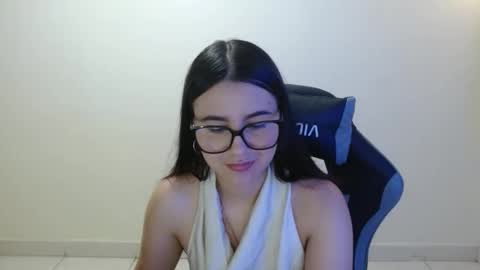 Snapshot of sahaliefox_ chatting on February 2026 02:25:01 PM Sahaliefox online show from February 2026 02:25:01 PM