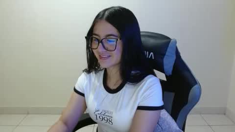 Snapshot of sahaliefox_ chatting on February 2026 03:31:01 PM Sahaliefox online show from February 2026 03:31:01 PM