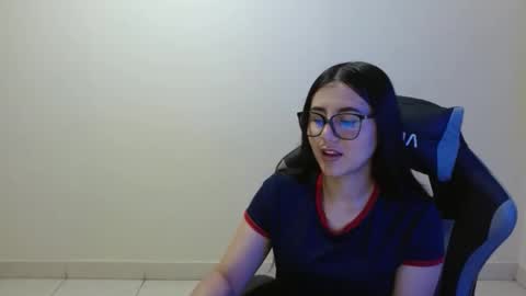 Snapshot of sahaliefox_ chatting on February 2026 05:20:01 PM Sahaliefox online show from February 2026 05:20:01 PM