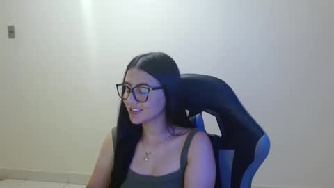 Snapshot of sahaliefox_ chatting on February 2026 06:19:01 PM Sahaliefox online show from February 2026 06:19:01 PM