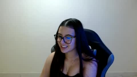 Snapshot of sahaliefox_ chatting on July 2026 11:31:01 PM Sahaliefox online show from July 2026 11:31:01 PM