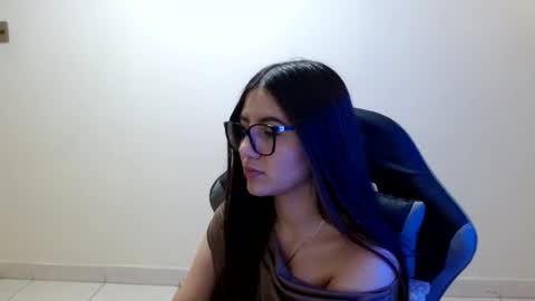 Snapshot of sahaliefox_ chatting on July 2026 01:39:02 PM Sahaliefox online show from July 2026 01:39:02 PM