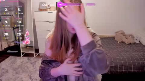 You can call me Lo if someone writes to me in the pm without paying an instant BAN online show from December 2024 05:10:02 PM