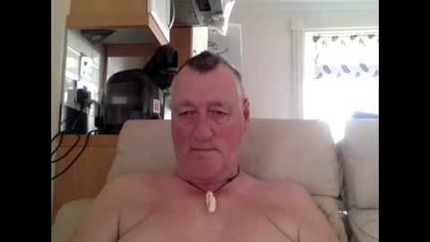 sail_naked online show from December 2025 09:27:01 AM