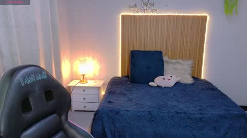 sailor online show from April 2026 04:30:01 AM