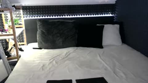 Snapshot of sailormoon40 chatting on February 2026 06:02:01 AM sailormoon40 online show from February 2026 06:02:01 AM