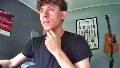 Snapshot of saint_nott chatting on November 2025 01:28:02 PM saint_nott online show from November 2025 01:28:02 PM