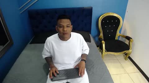 Saipadpuer30 online show from January 2025 04:32:01 AM