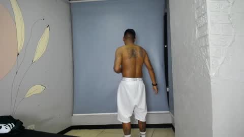 Saipadpuer30 online show from February 2025 03:01:01 AM