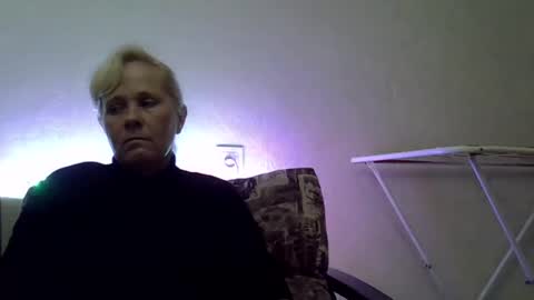 Snapshot of sakura_blonde chatting on December 2024 09:16:01 PM sakura_blonde online show from December 2024 09:16:01 PM