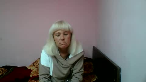 Snapshot of sakura_blonde chatting on September 2025 05:49:01 PM sakura_blonde online show from September 2025 05:49:01 PM
