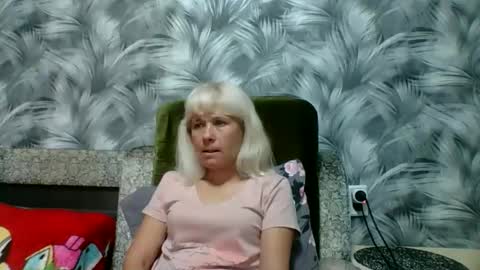 Snapshot of sakura_blonde chatting on October 2025 09:29:02 AM sakura_blonde online show from October 2025 09:29:02 AM