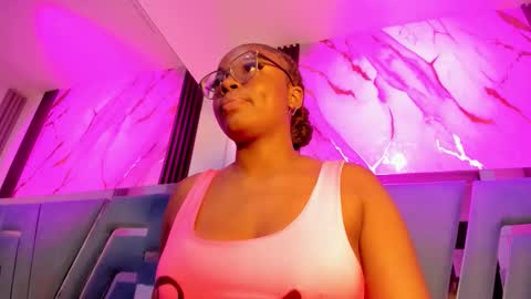 salem_rosee online show from March 2026 07:06:02 PM